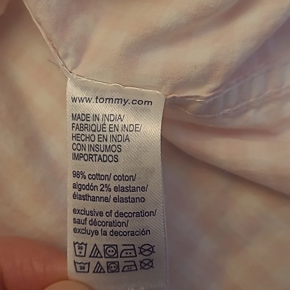 LIKE NEW Tommy Hilfiger Gingham Pink and White Button Down Shirt - Picture 7 of 11